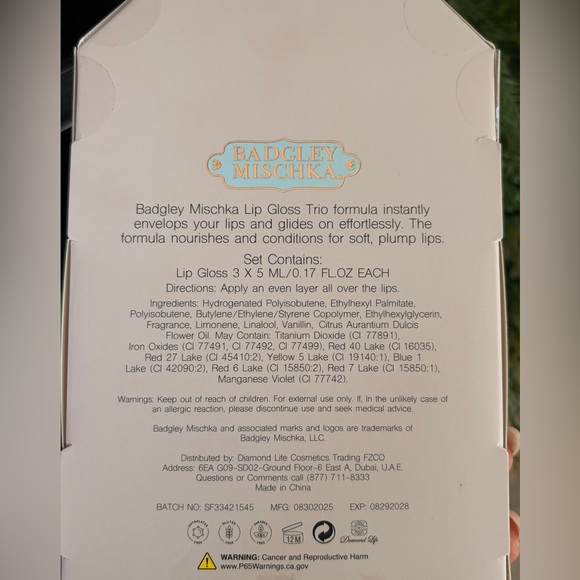 Badgley Mischka Lip Gloss Trio - Pink and Red Shades - Picture 8 of 8